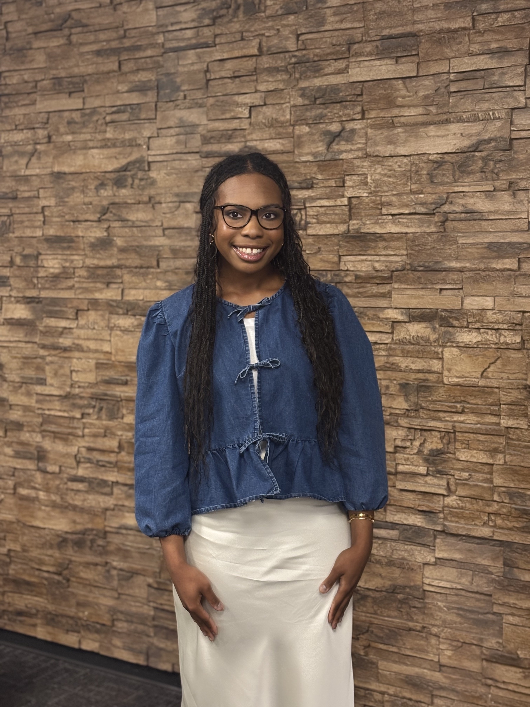 Alyvia Cannon, First Grade Teacher